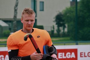 Nik